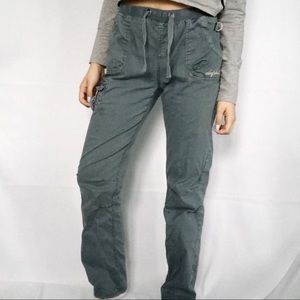 baby phat green pants :)